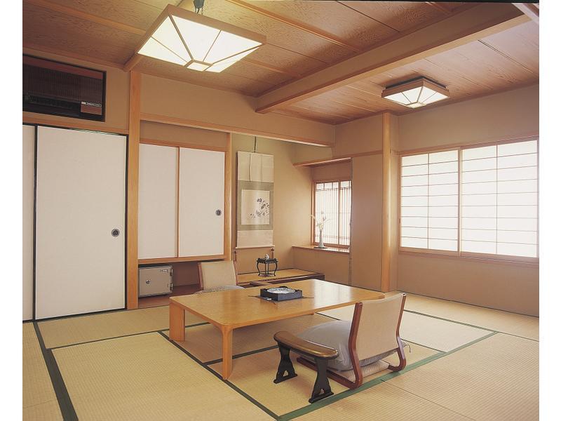 Ryokan Tachibana Atami  Esterno foto